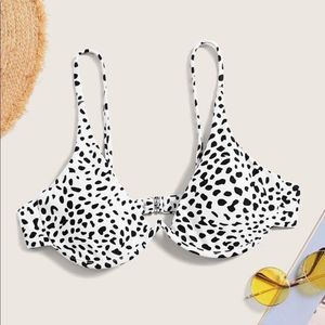 SHEIN Lot of Two Medium Underwire Bikini Tops Holographic Polka Dot NWOT